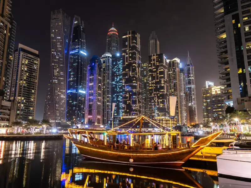 Crociera Dhow sulla Dubai Marina, Dubai Marina